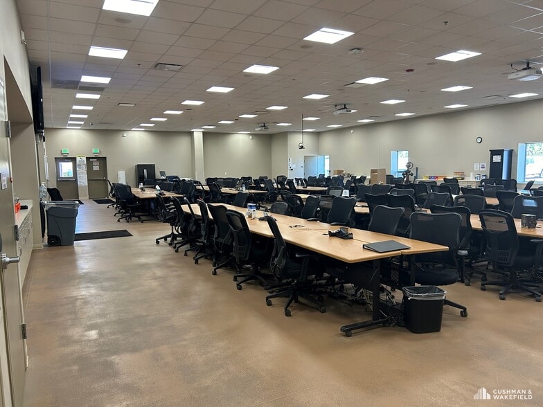 More Photos Of 4000 Burlington Ave, Evans Office For Sale