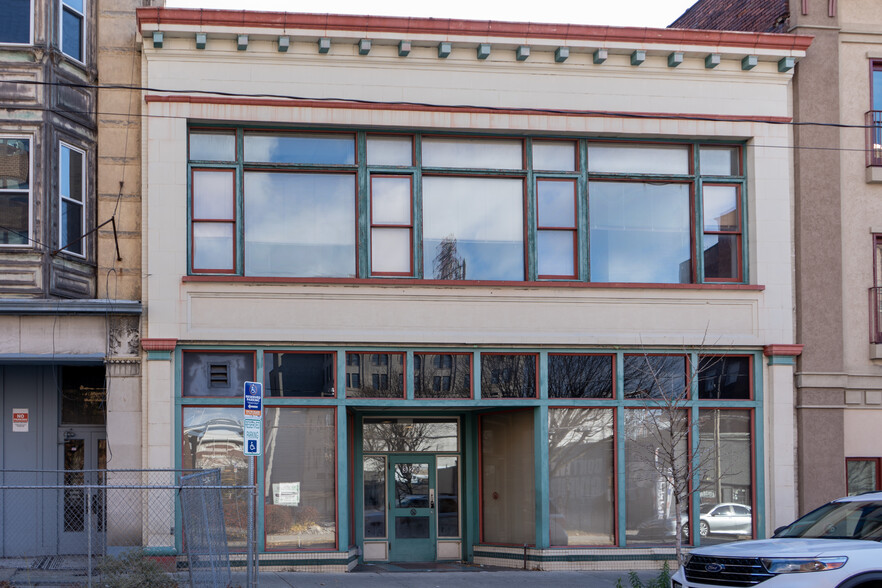 Primary Photo Of 320 Adams Ave, Scranton Office For Sale