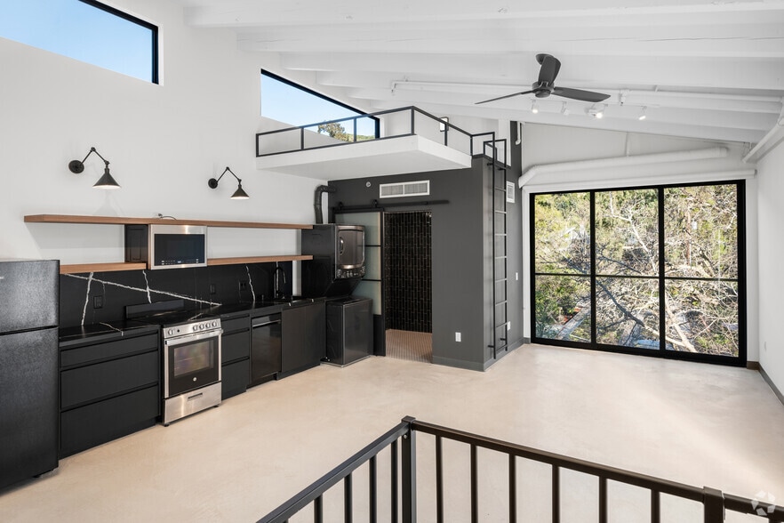 More Photos Of 20412 Laguna Canyon Rd, Laguna Beach Apartments For Sale