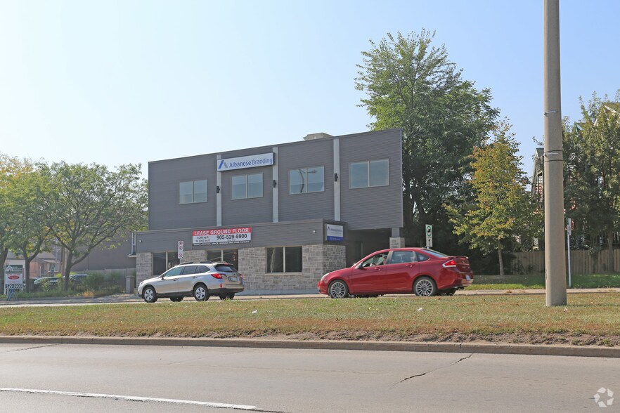 More Photos Of 427-435 York Blvd, Hamilton Office For Lease