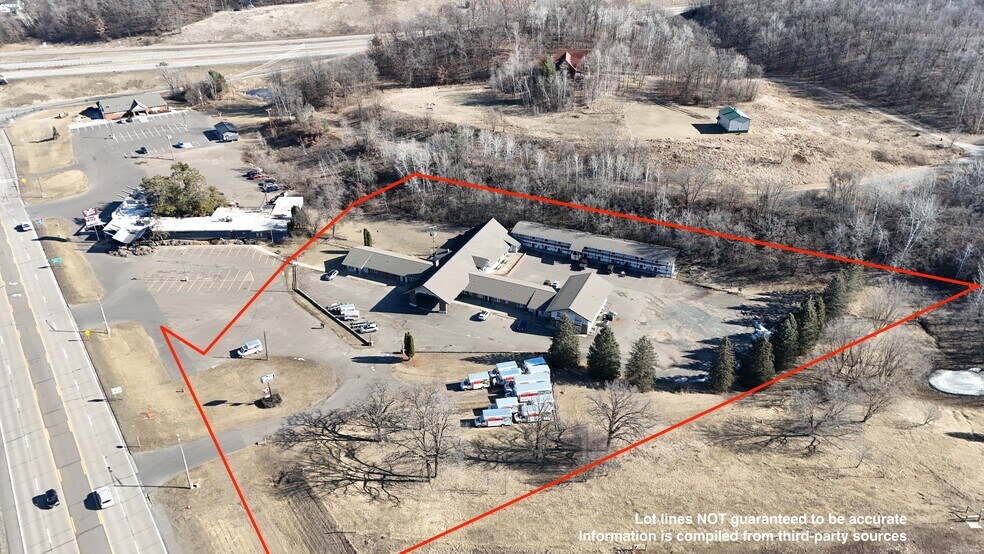 More Photos Of 726 S Highway 35, Saint Croix Falls Hotel For Sale