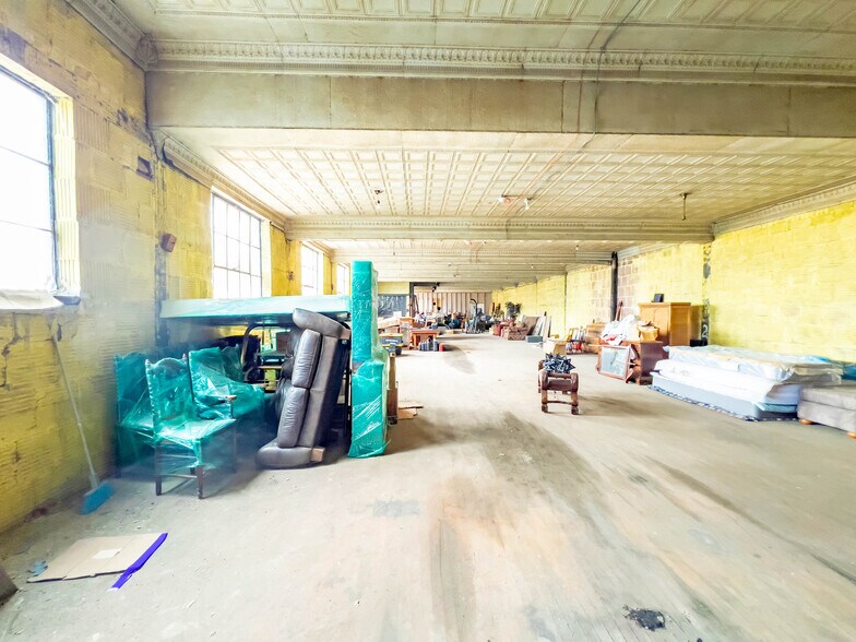 More Photos Of 180 Erie Blvd, Schenectady Office Residential For Sale