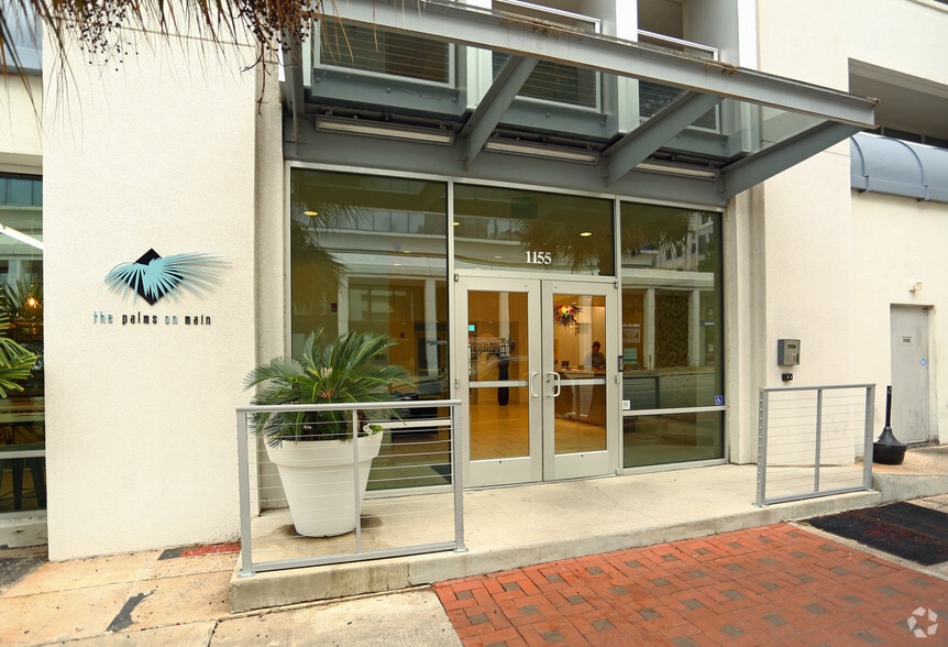 More Photos Of 1135 Lady St, Columbia Apartments For Lease