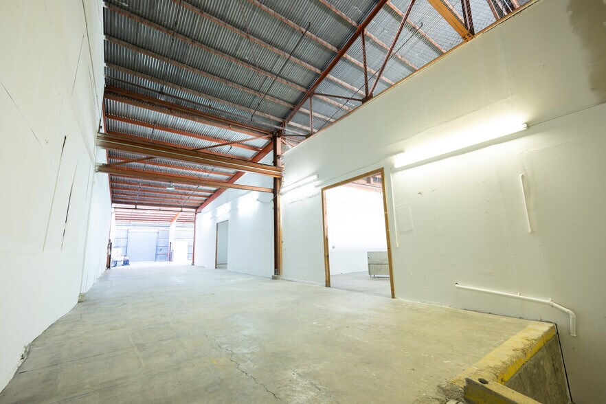 More Photos Of 1400 N C St, Sacramento Warehouse For Lease