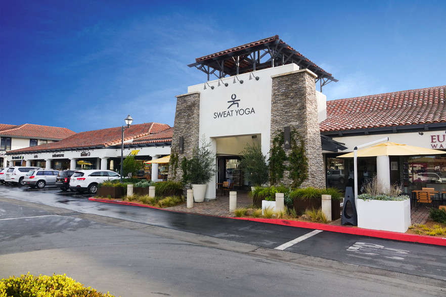 Primary Photo Of 2900 Townsgate Rd, Westlake Village Unknown For Lease