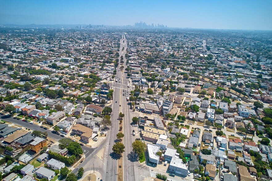 More Photos Of 5500-5506 Venice Blvd, Los Angeles Land For Sale