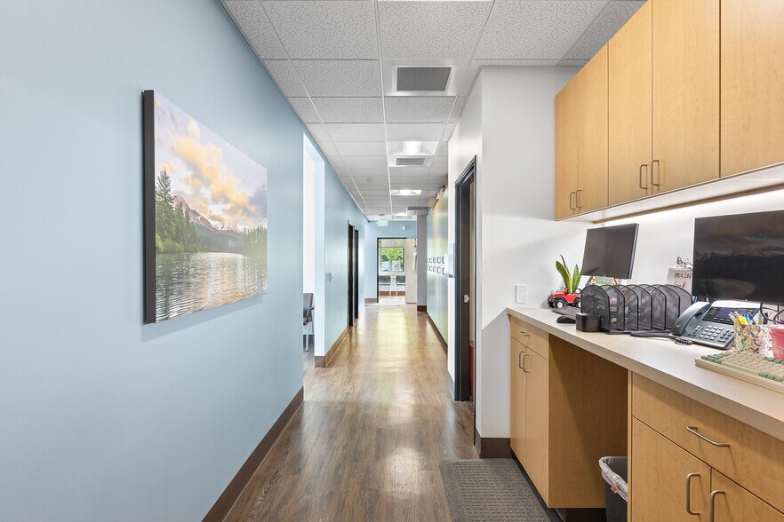 More Photos Of 2460 Beacon St, Chico Healthcare For Sale