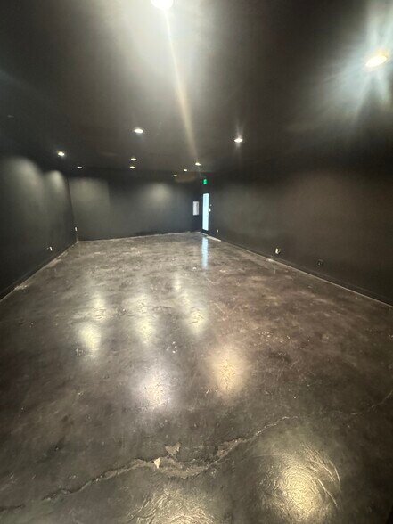 More Photos Of 14408 E Whittier Blvd, Whittier Office For Lease