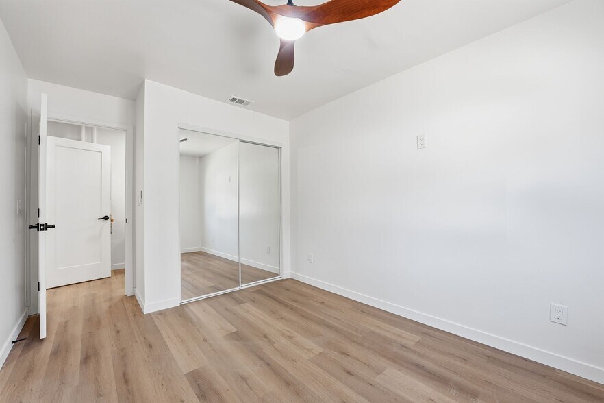More Photos Of 5067 Alumni Pl, San Diego Multifamily For Sale