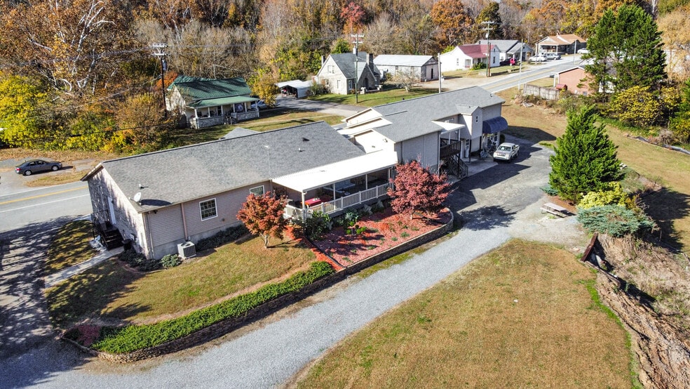 More Photos Of 2415A-2415B-2441 S Center St, Hickory Assisted Living For Sale