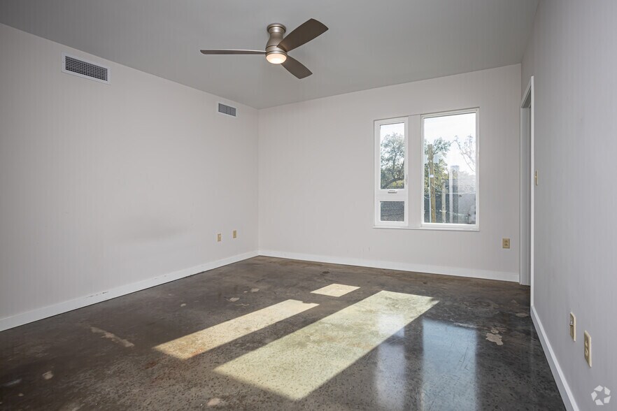 More Photos Of 3100 Banks St, New Orleans Apartments For Sale