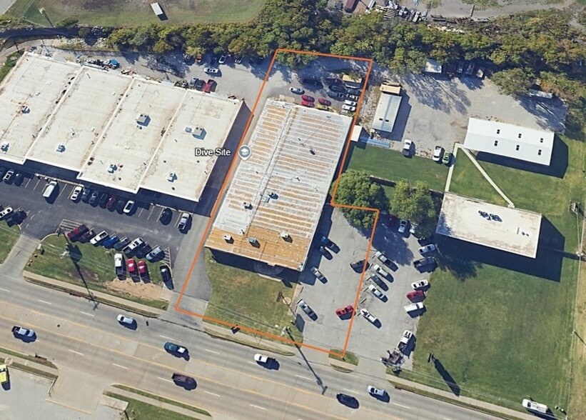 More Photos Of 8516 E 41st St S, Tulsa Freestanding For Sale