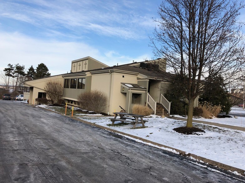 More Photos Of 6325 Sheridan Dr, Buffalo Office For Sale