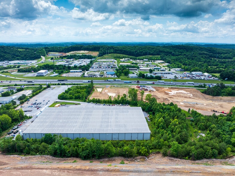 More Photos Of 14542 El Camino Ln, Lenoir City Distribution For Lease