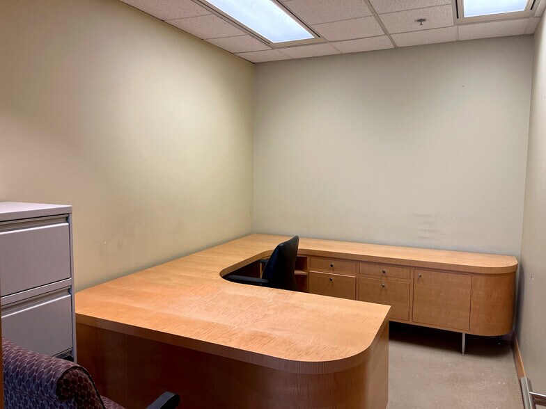 More Photos Of 999 Canada Pl, Vancouver Office For Lease