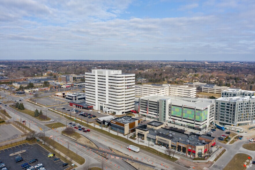 More Photos Of 888 W Big Beaver Rd, Troy Parking Garage For Lease