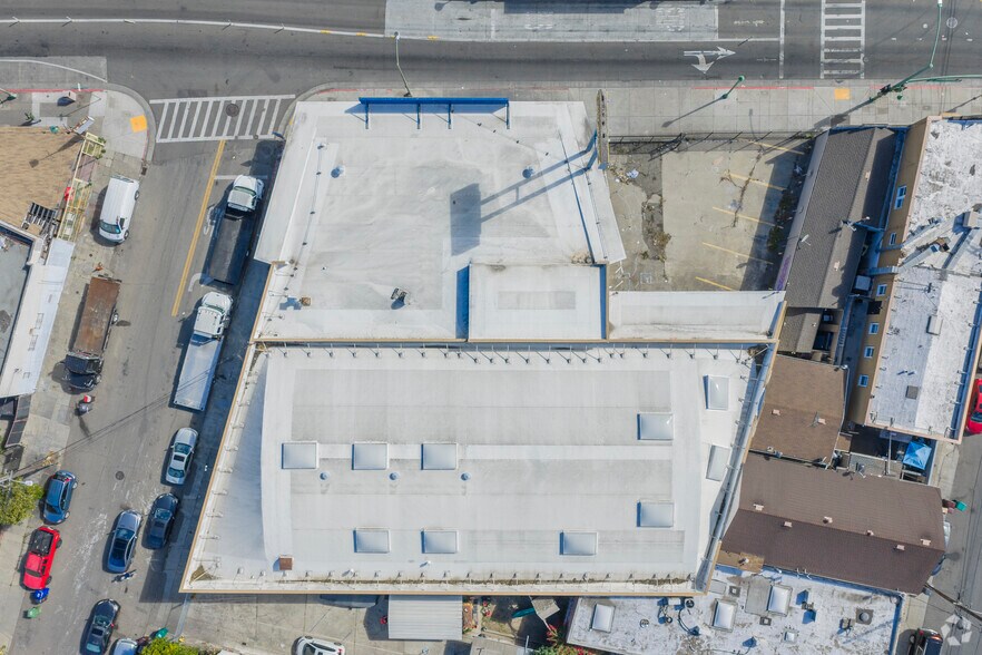 More Photos Of 4917 International Blvd, Oakland Freestanding For Sale
