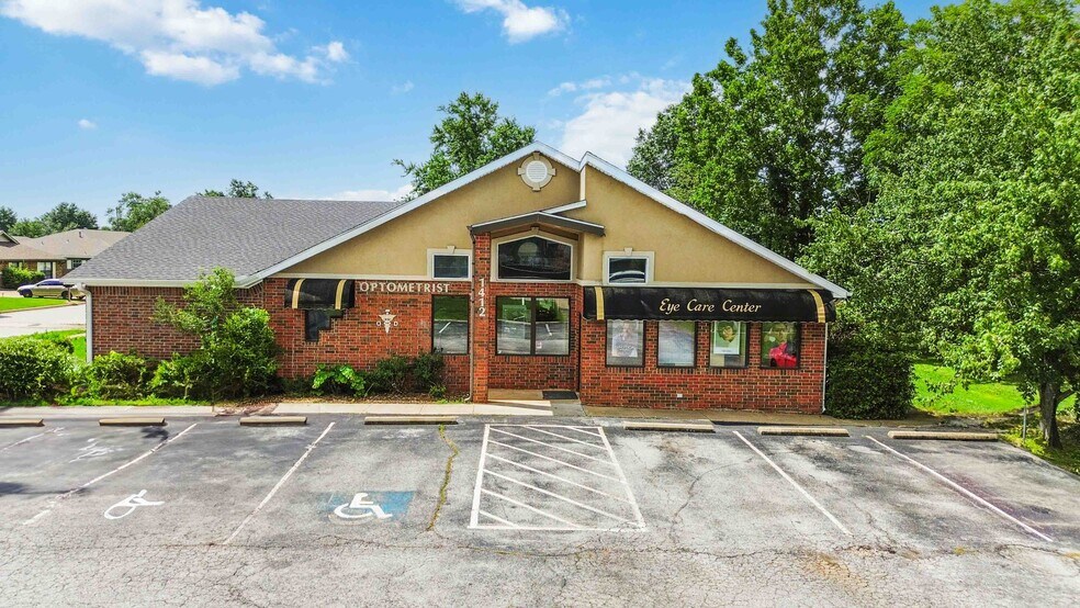 More Photos Of 1412 Se 14th St, Bentonville Medical For Lease