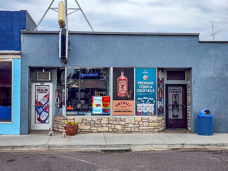 More Photos Of 365 Worth st, Center General Retail For Sale