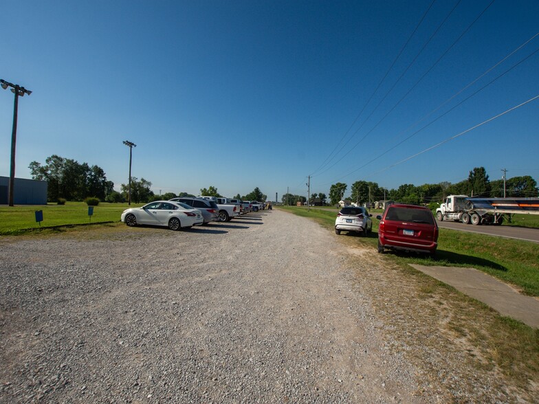 More Photos Of 3500 Kingshighway, East Saint Louis Golf Course Driving Range For Sale