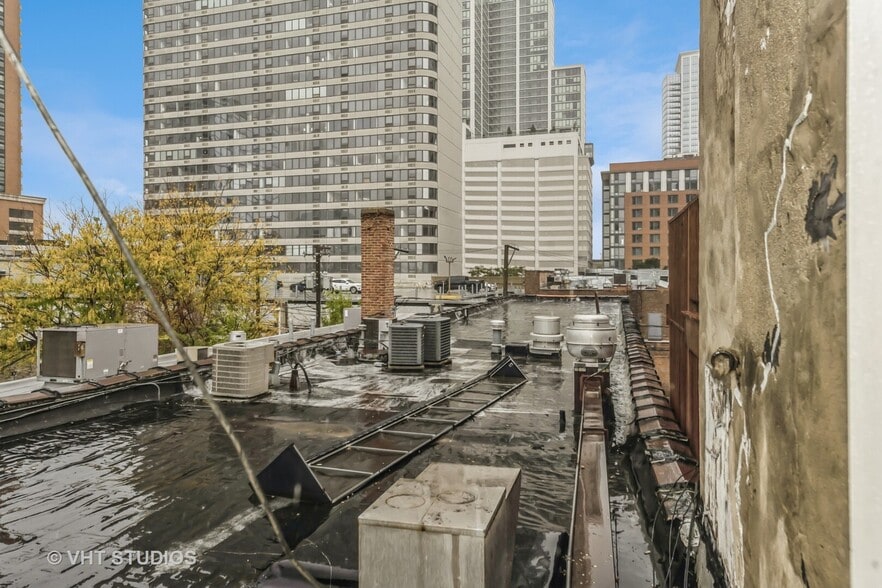 More Photos Of 1233 S Wabash Ave, Chicago Storefront Retail Office For Sale