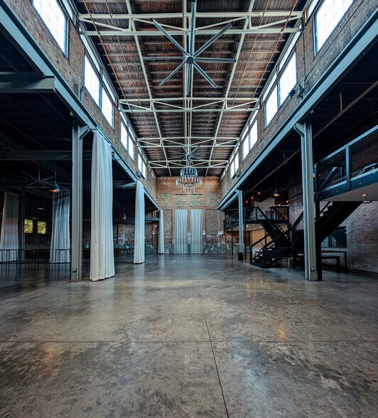 More Photos Of , Chicago Unknown For Sale