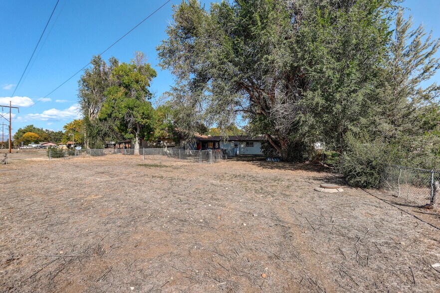 More Photos Of 2107 3rd Ave, Longmont Apartments For Sale