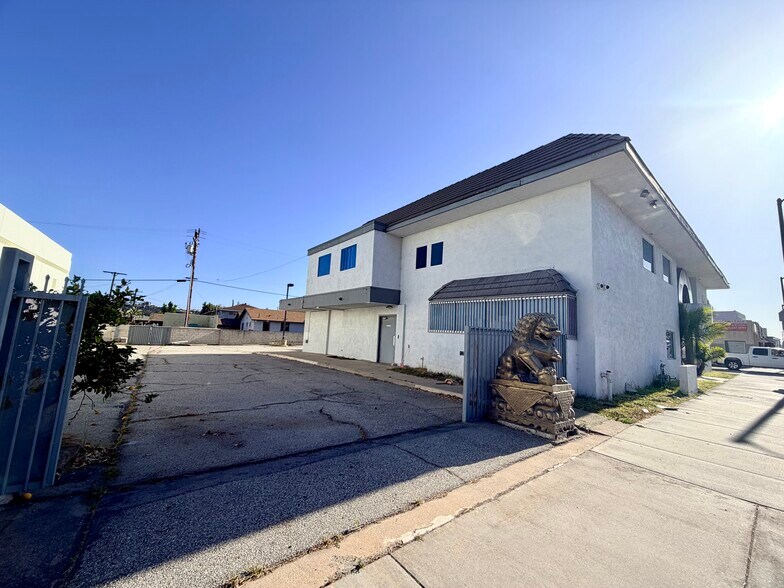 More Photos Of 2350 W Valley Blvd, Alhambra Loft Creative Space For Lease