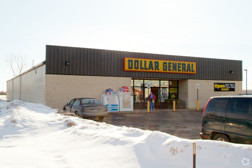 More Photos Of 7600 Brockway Rd, Yale Storefront For Sale