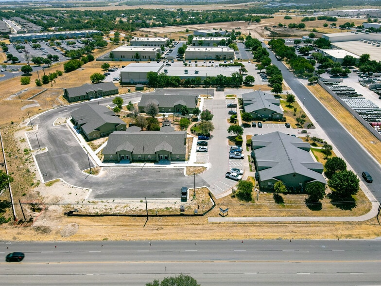 More Photos Of 101 W Cooperative Way, Georgetown Unknown For Lease