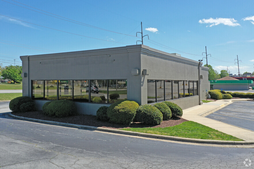 Primary Photo Of 2200 Westchester Dr, High Point Unknown For Lease