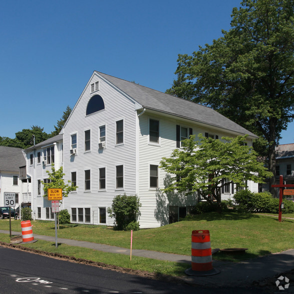 Primary Photo Of 284 N Pleasant St, Amherst Office For Lease