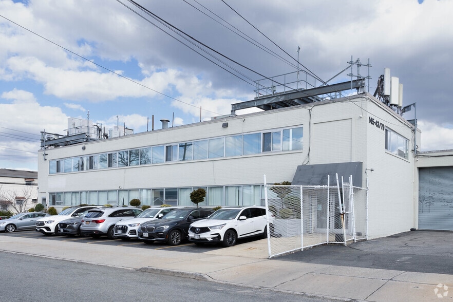 More Photos Of 145-69 226th St, Jamaica Warehouse For Lease