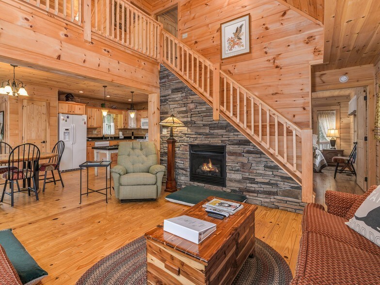 More Photos Of 242 Barkwells Ln, Mills River Hotel For Sale