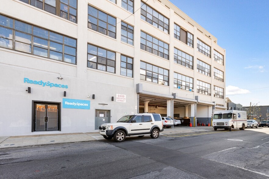 More Photos Of 59-00 Decatur St, Ridgewood Warehouse For Lease