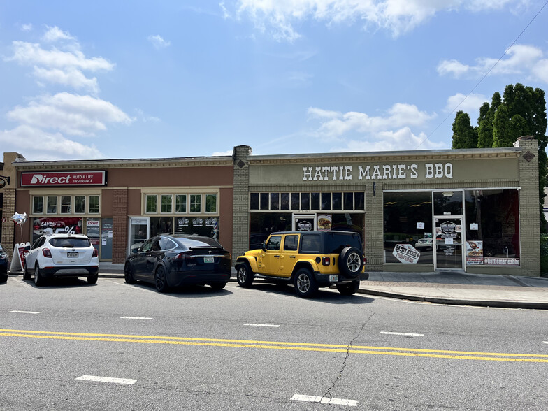 Primary Photo Of 3699-3703 Main St, College Park General Retail For Lease