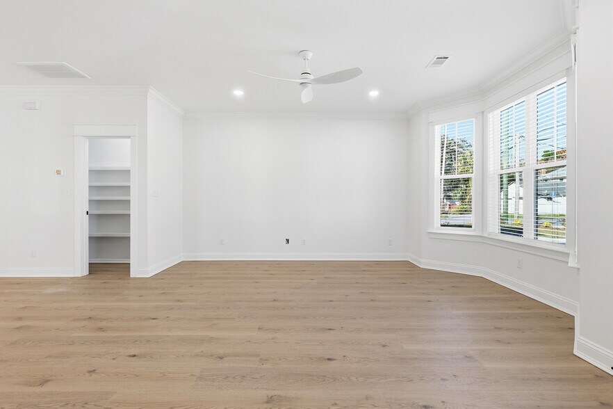 More Photos Of , Savannah Specialty For Sale