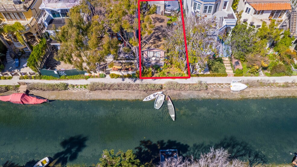 More Photos Of 415 Sherman Canal, Venice Land For Sale