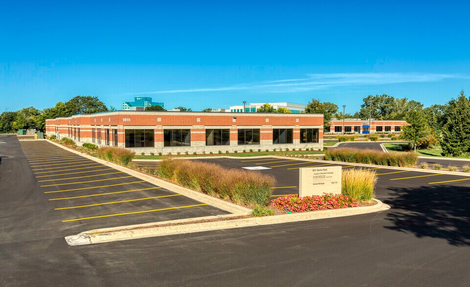 More Photos Of 1811 Centre Point Cir, Naperville Flex For Lease