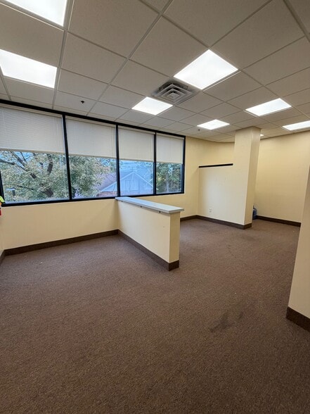 More Photos Of 434 Route 18, East Brunswick Office For Lease