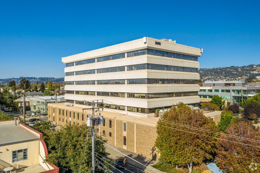 More Photos Of 2600 10th St, Berkeley Office For Lease