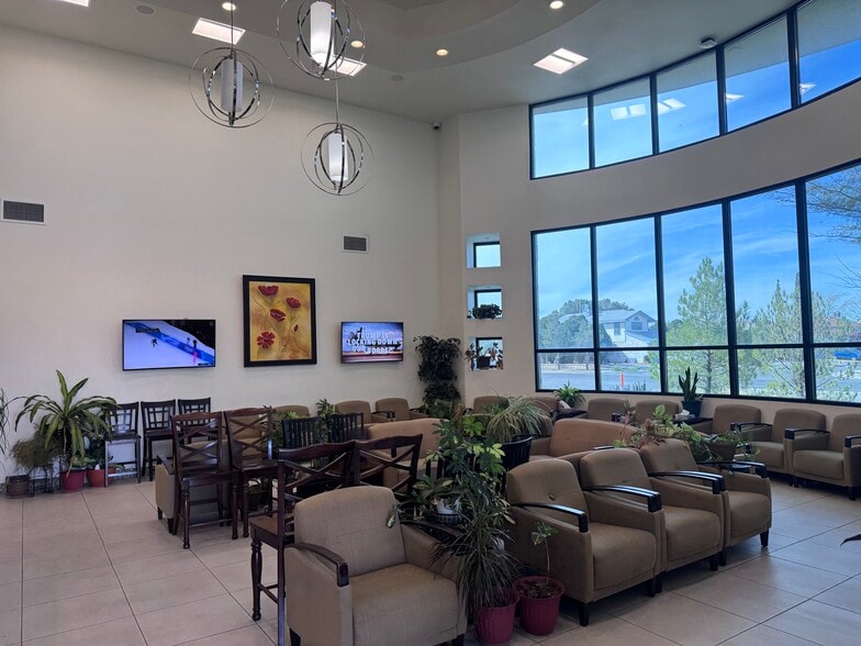 More Photos Of 2200 George Dieter Dr, El Paso Healthcare For Sale