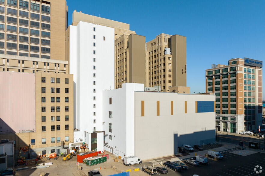 More Photos Of 1421 Race St, Philadelphia Medical For Lease