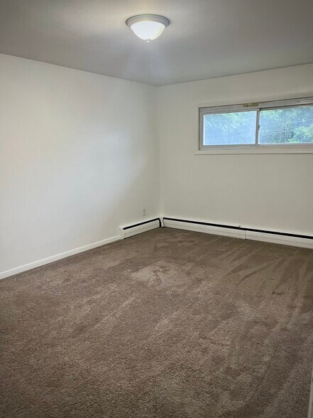 More Photos Of 101 Hooper Rd, Endicott Apartments For Sale