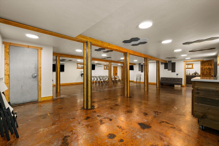 More Photos Of 224 17th Ave S, Nampa Religious Facility For Sale