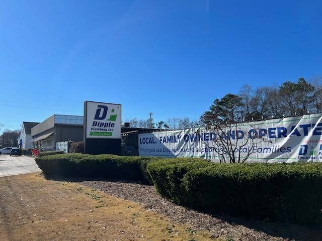 More Photos Of 211 N Pleasantburg Dr, Greenville Light Manufacturing For Lease