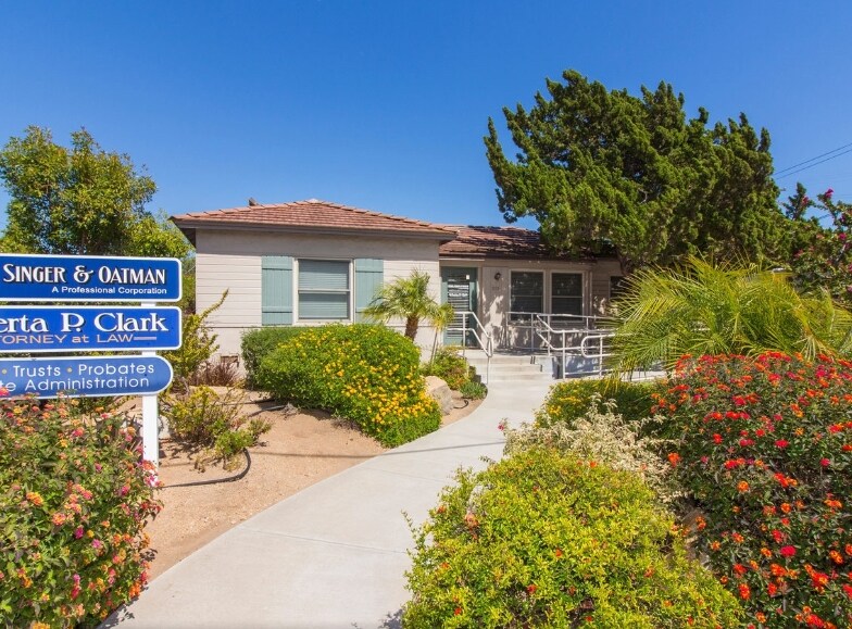 Primary Photo Of 315 N Vine St, Fallbrook Office For Sale