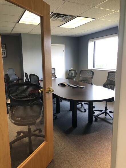 More Photos Of 55-59 Union Ave, Sudbury Flex For Lease