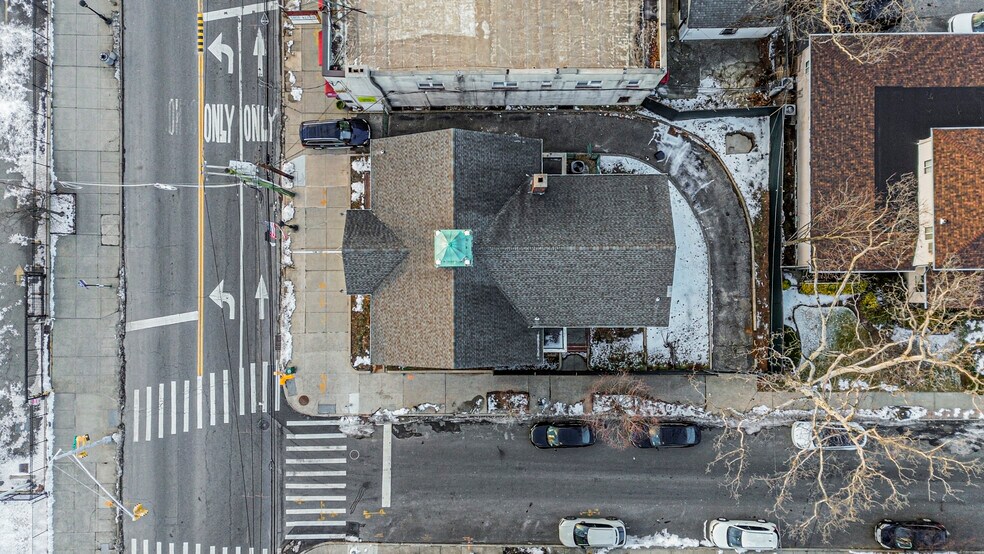 More Photos Of 257 New Dorp Ln, Staten Island Bank For Sale