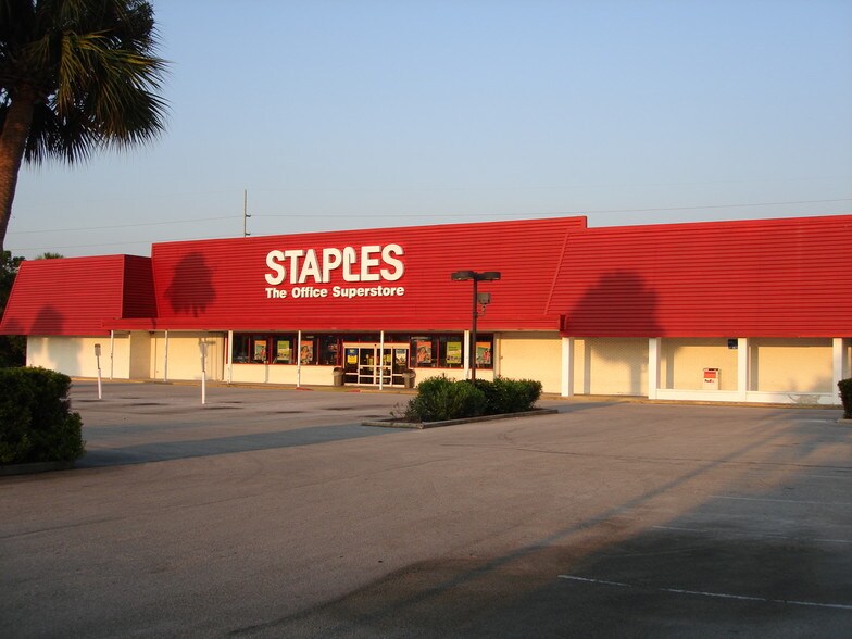 1191-1195-us-highway-1-vero-beach-fl-32960-storefront-retail-office